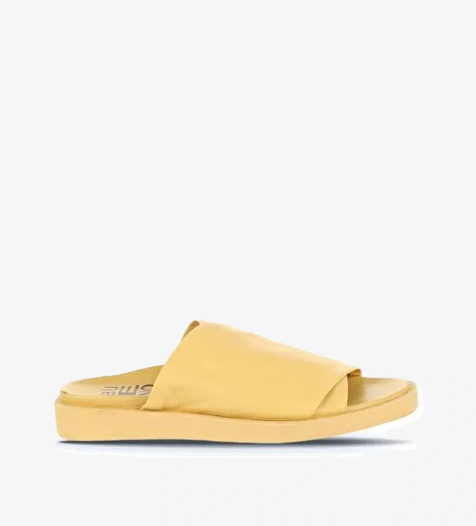 Bueno Shoes Sarı Deri Kadın Düz Terlik 01ws2810 - Görsel 1