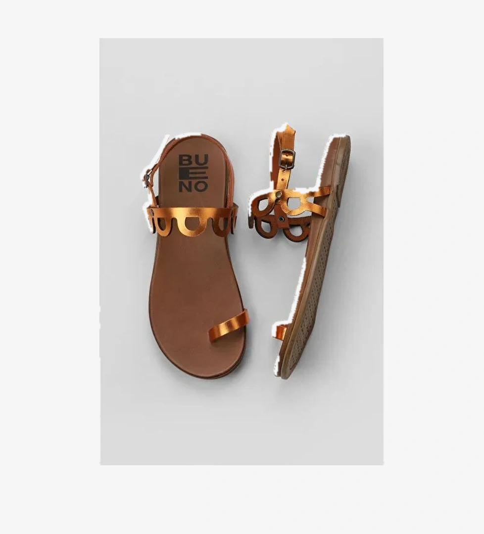 Bueno Shoes Turuncu Parlak Deri Kadın Parmak Arası Sandalet 01wu4227