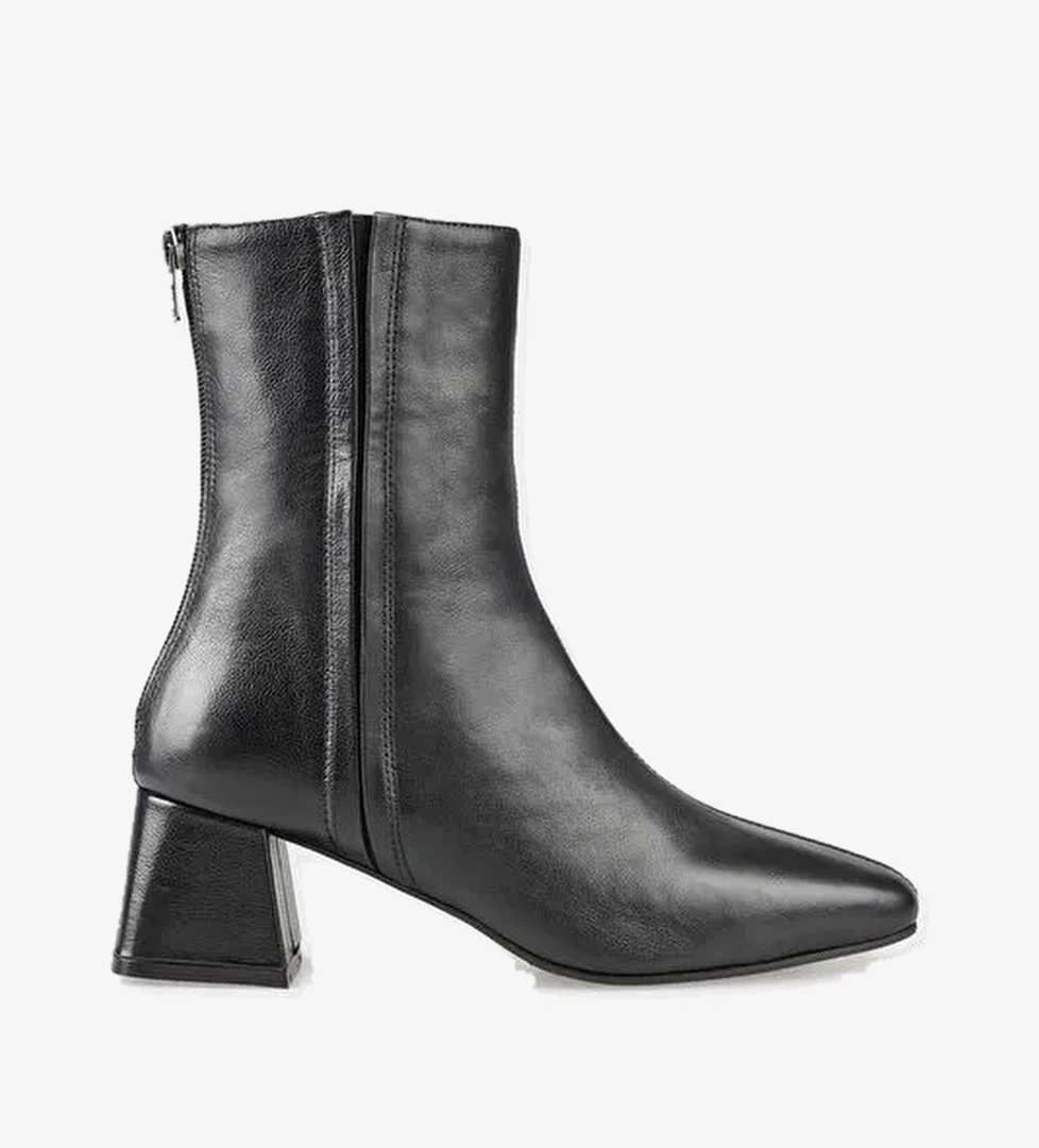 Siyah Deri Kadın Klasik Bot - Görsel 1