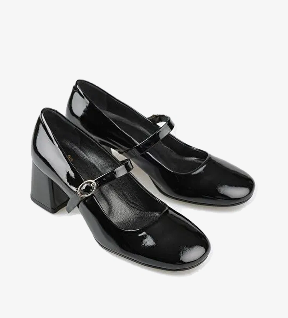 Siyah Deri Kadın Topuklu Ayakkabı - Görsel 1