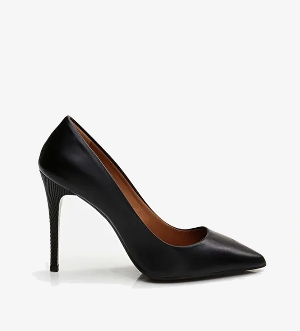 Hotiç Siyah Kadın Deri Stiletto 01AYH291090A100 - Görsel 1