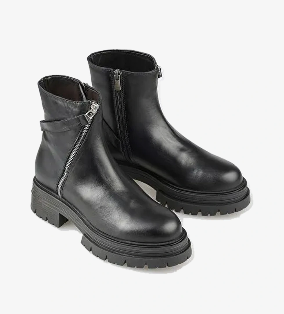 Siyah Deri Kadın Günlük Bot - Görsel 1