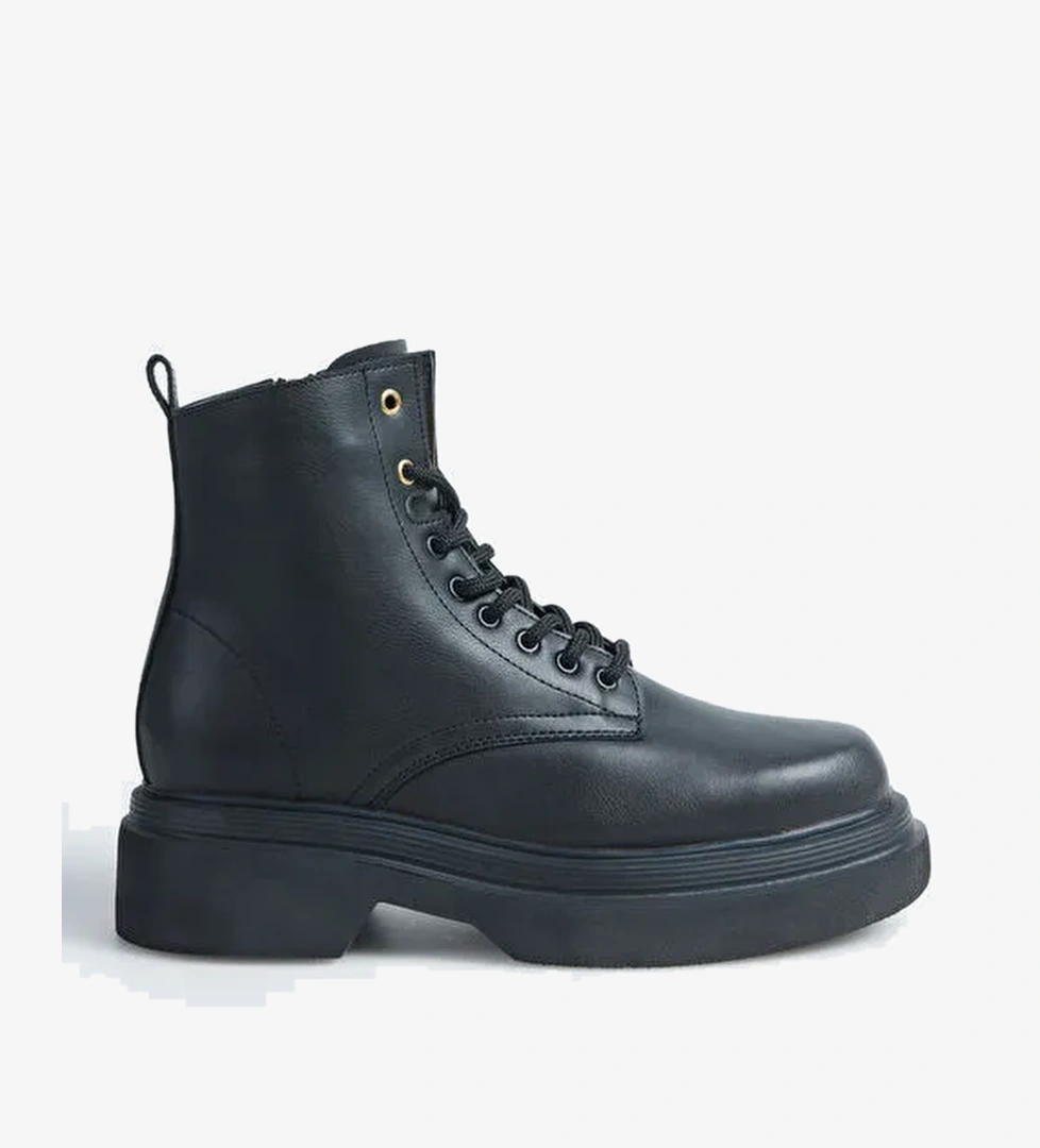 Fabrika Siyah Kadın Bot COSTANZA