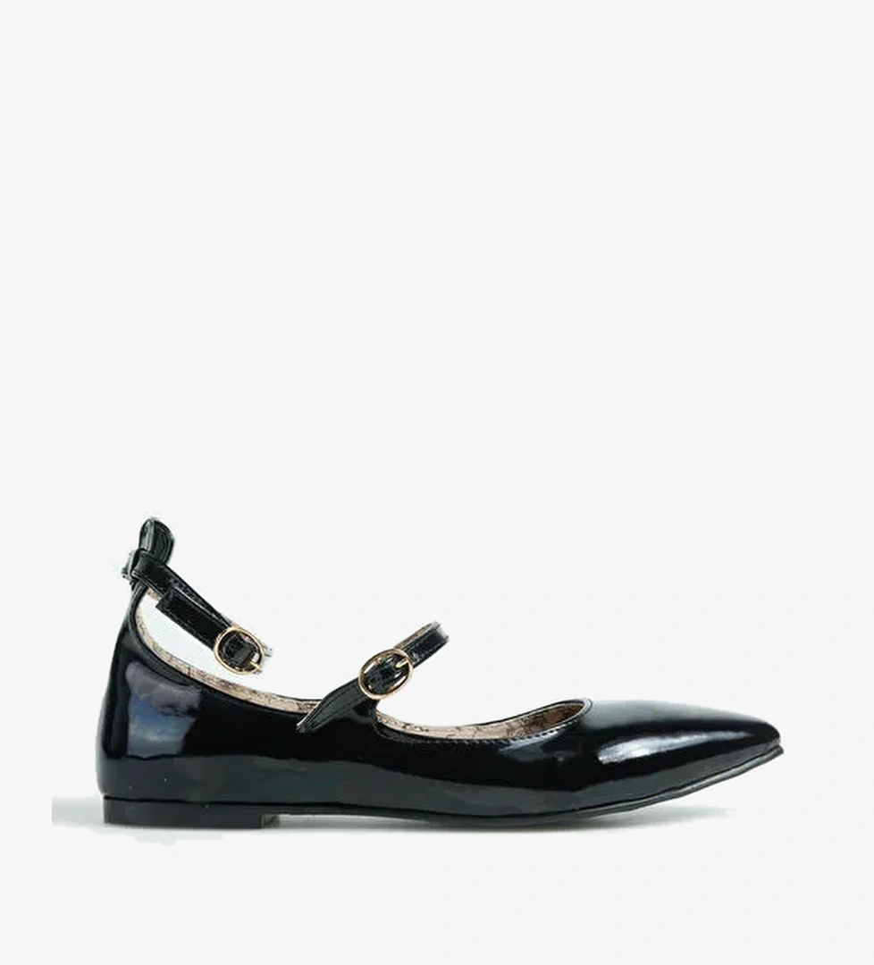 Fabrika Fabrika Siyah Bordo Kadın Babet Emese model görseli