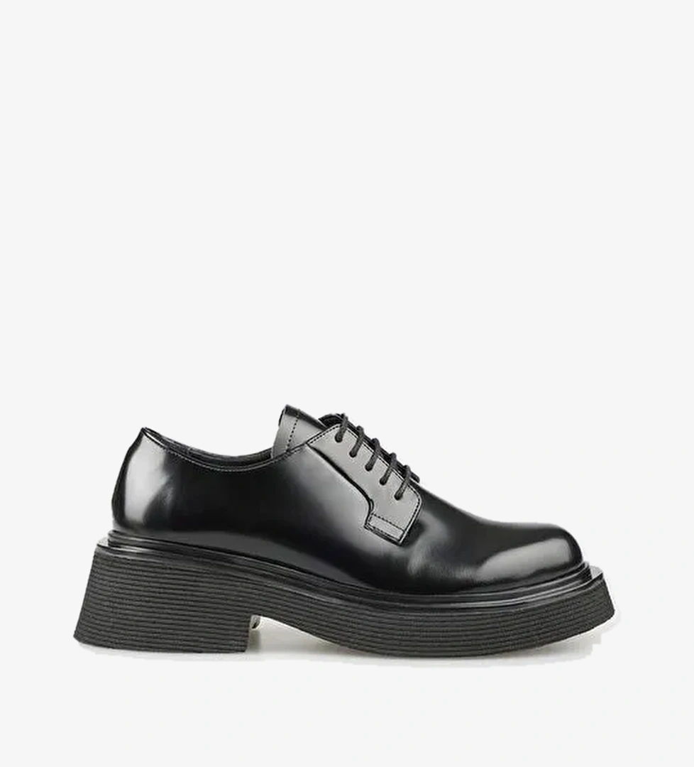 Elle Siyah Kadın Deri Günlük Ayakkabı SAHRAU - Görsel 1