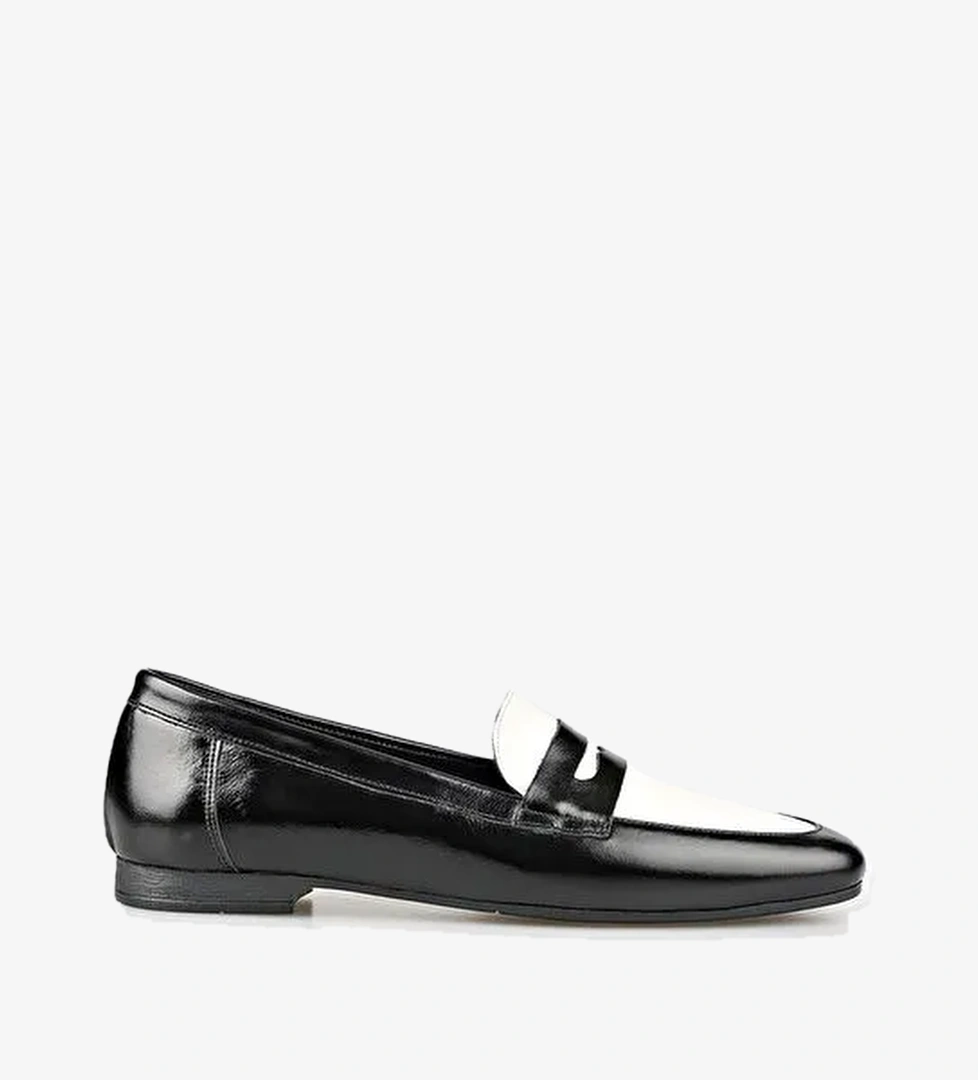 Siyah Deri Kadın Günlük Ayakkabı - Görsel 1