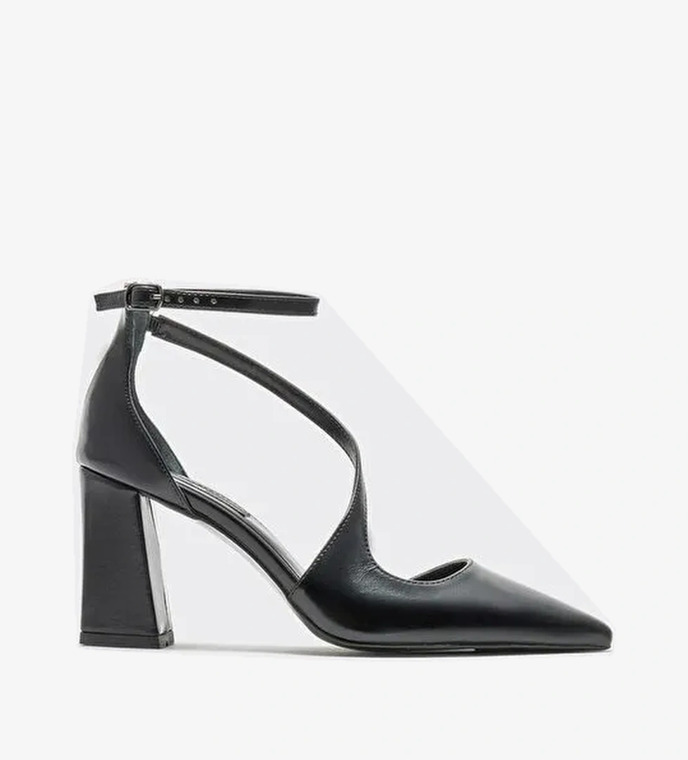 Siyah Kadın Topuklu Ayakkabı - Görsel 1