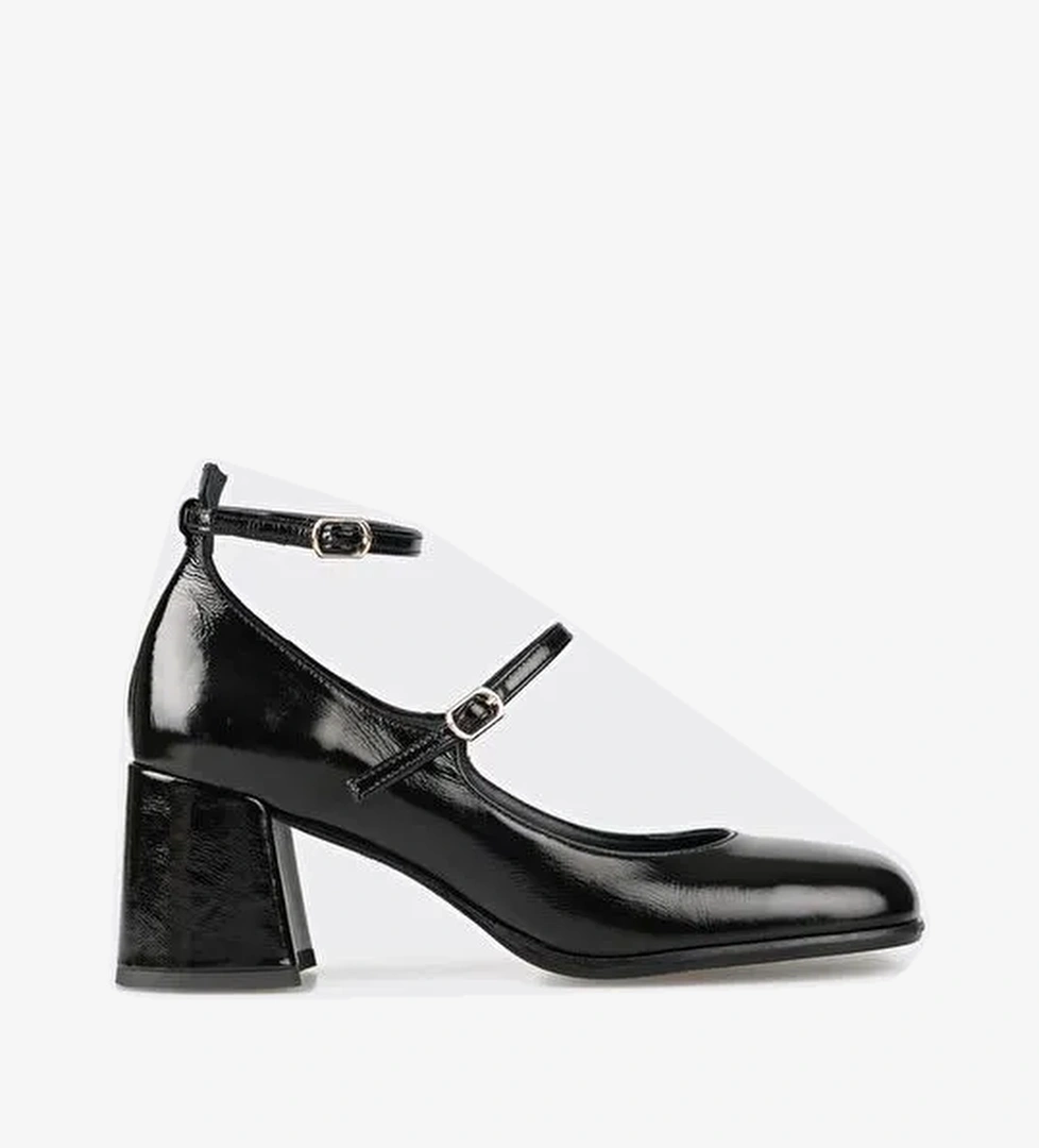 Elle Siyah Kadın Rugan Topuklu Ayakkabı IUNTRA - Görsel 1