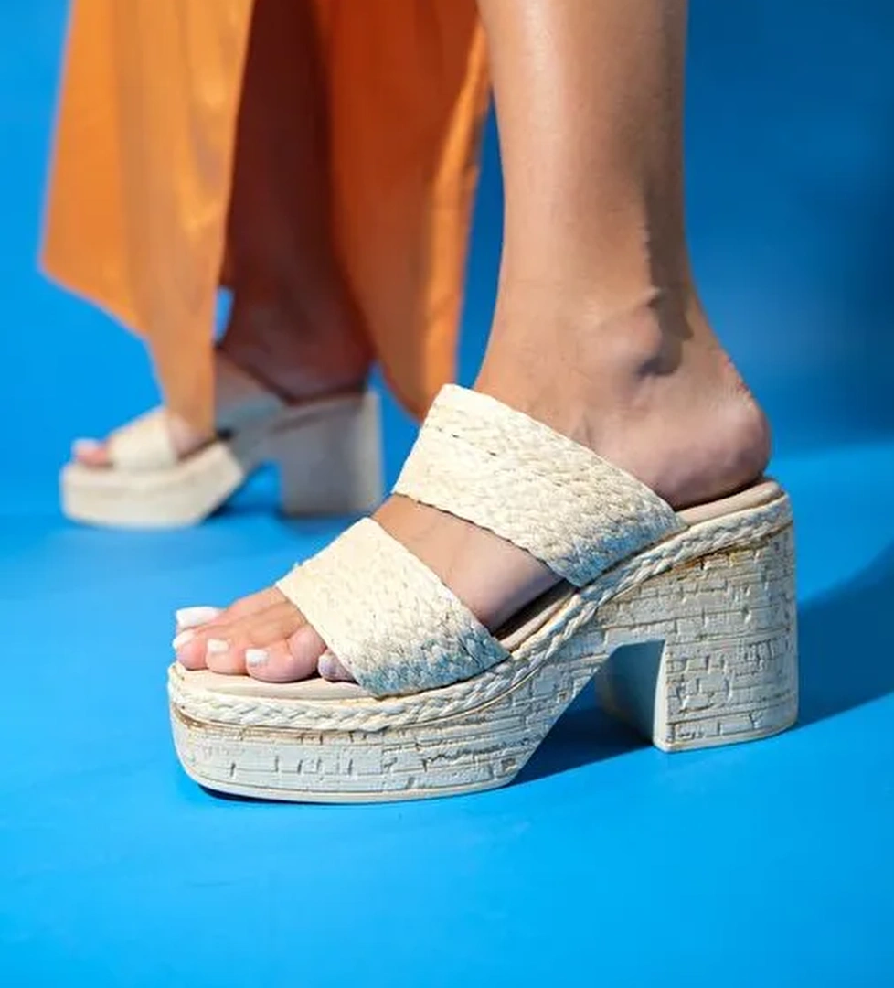 Luvi Shoes Bej Kadın Hasır Platform Topuklu Terlik 74-1139 - Görsel 1