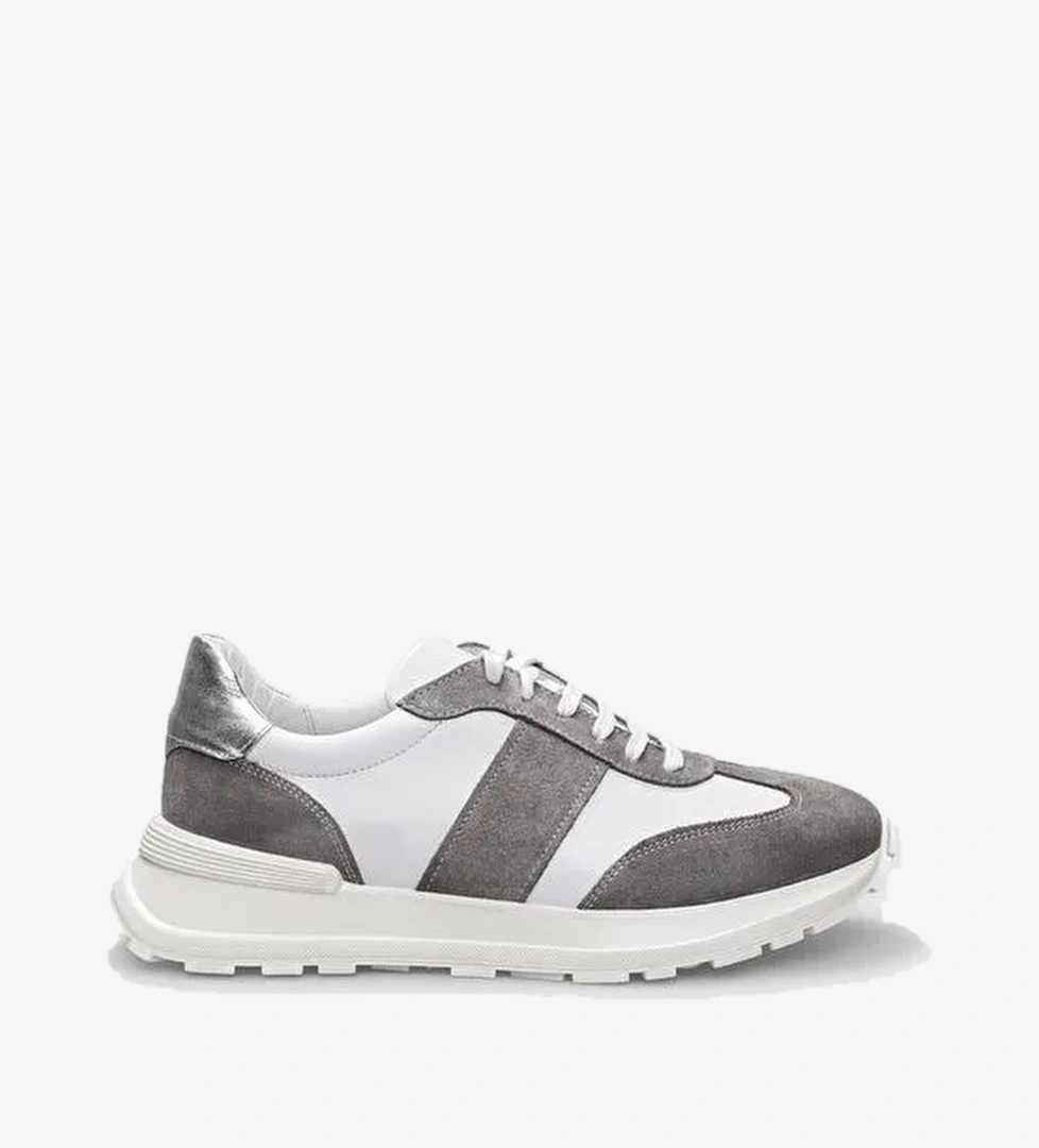 %100 Hakiki Deri Beyaz Bağcıklı Kadın Spor Ayakkabı - Görsel 1