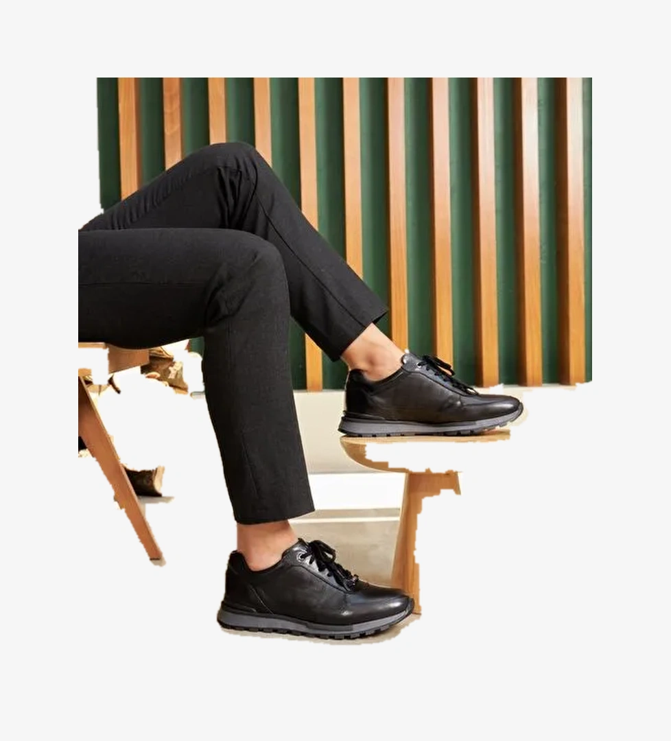 Deri Kaplamalı Hakiki Deri Siyah Bağcıklı Erkek Spor Ayakkabı - Görsel 1