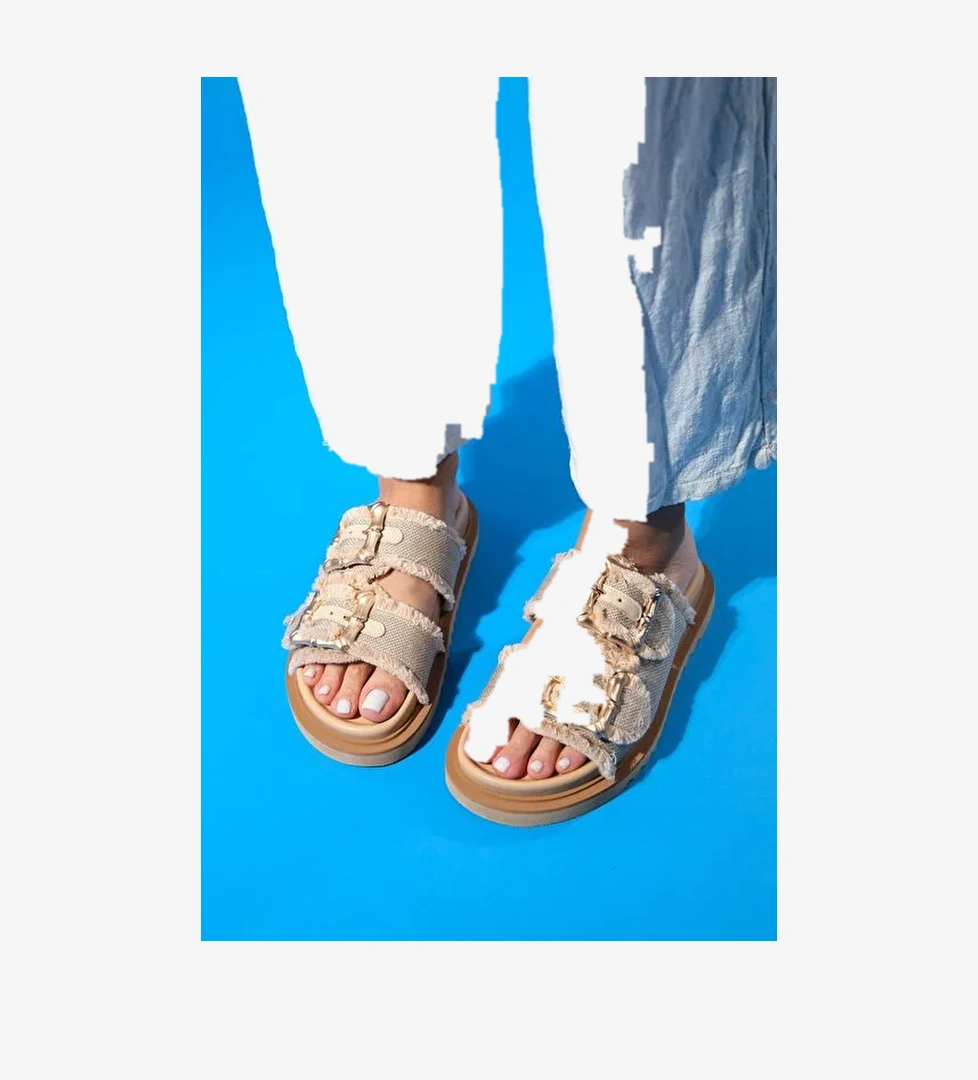 HARMONY Bej Gold Tokalı Çift Bantlı Kadın Terlik - Görsel 1