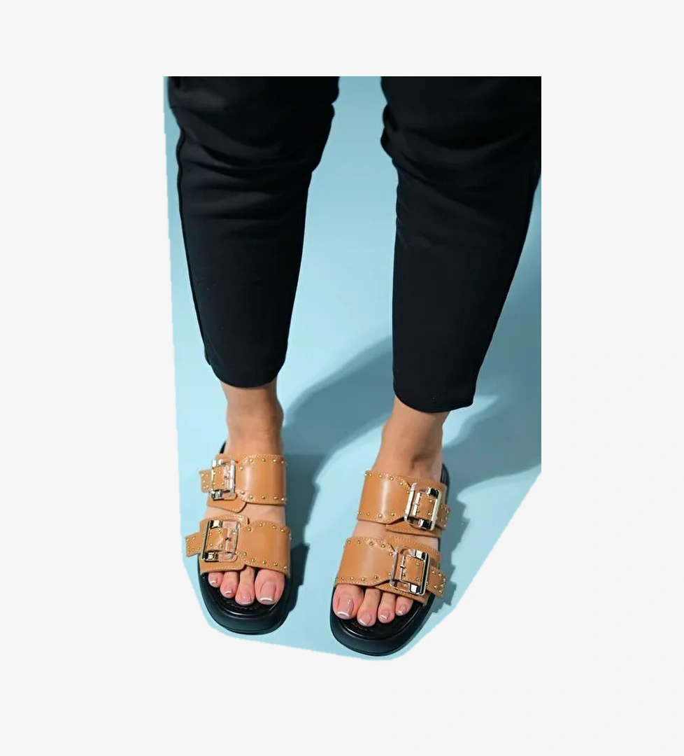 ZLEY Taba Şeffaf Tokalı Kadın Terlik - Görsel 1