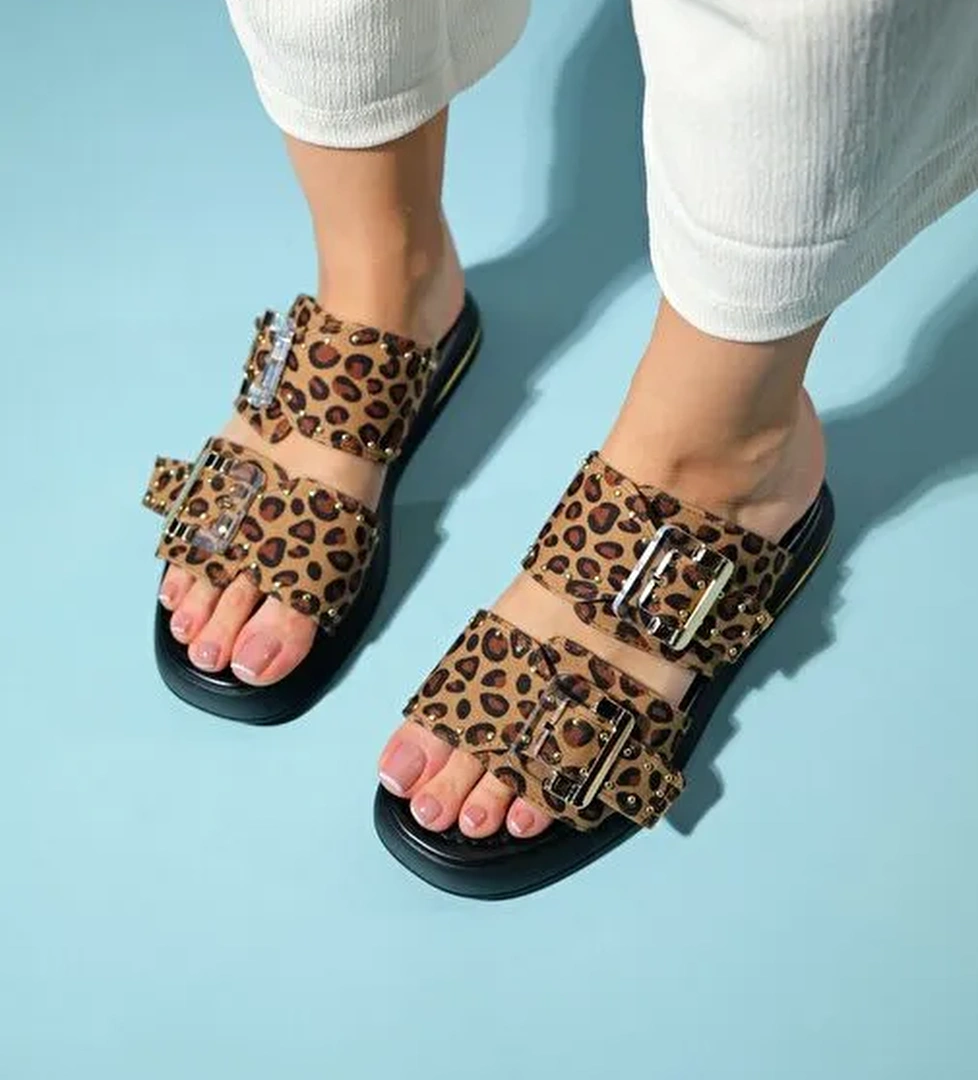 ZLEY Siyah Sarı Desenli Şeffaf Tokalı Kadın Terlik - Görsel 1