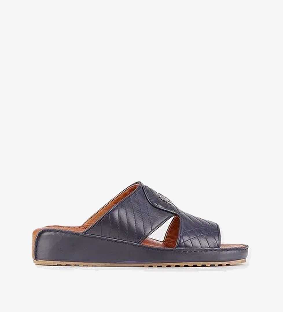 Erkek Hakiki Deri Logo Aksesuarlı Lacivert Terlik - Görsel 1