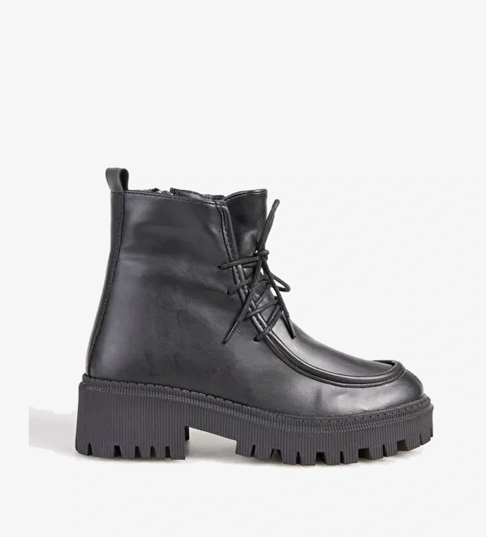 F By Fabrika F By Fabrika Siyah Kadın Bot RENA model görseli