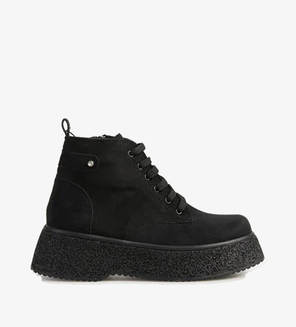 F By Fabrika F By Fabrika Siyah Kadın Bot GISA model görseli