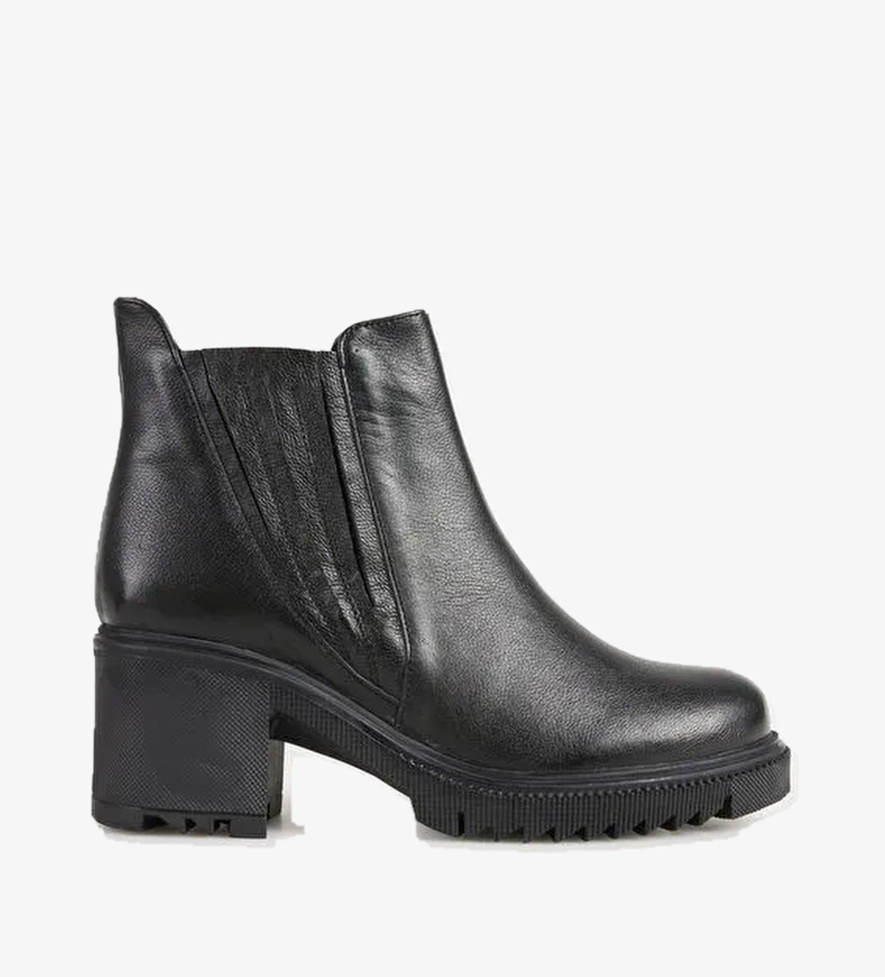 Bulldozer Bulldozer Siyah Kadın Deri Topuklu Bot BUL-250631 model görseli