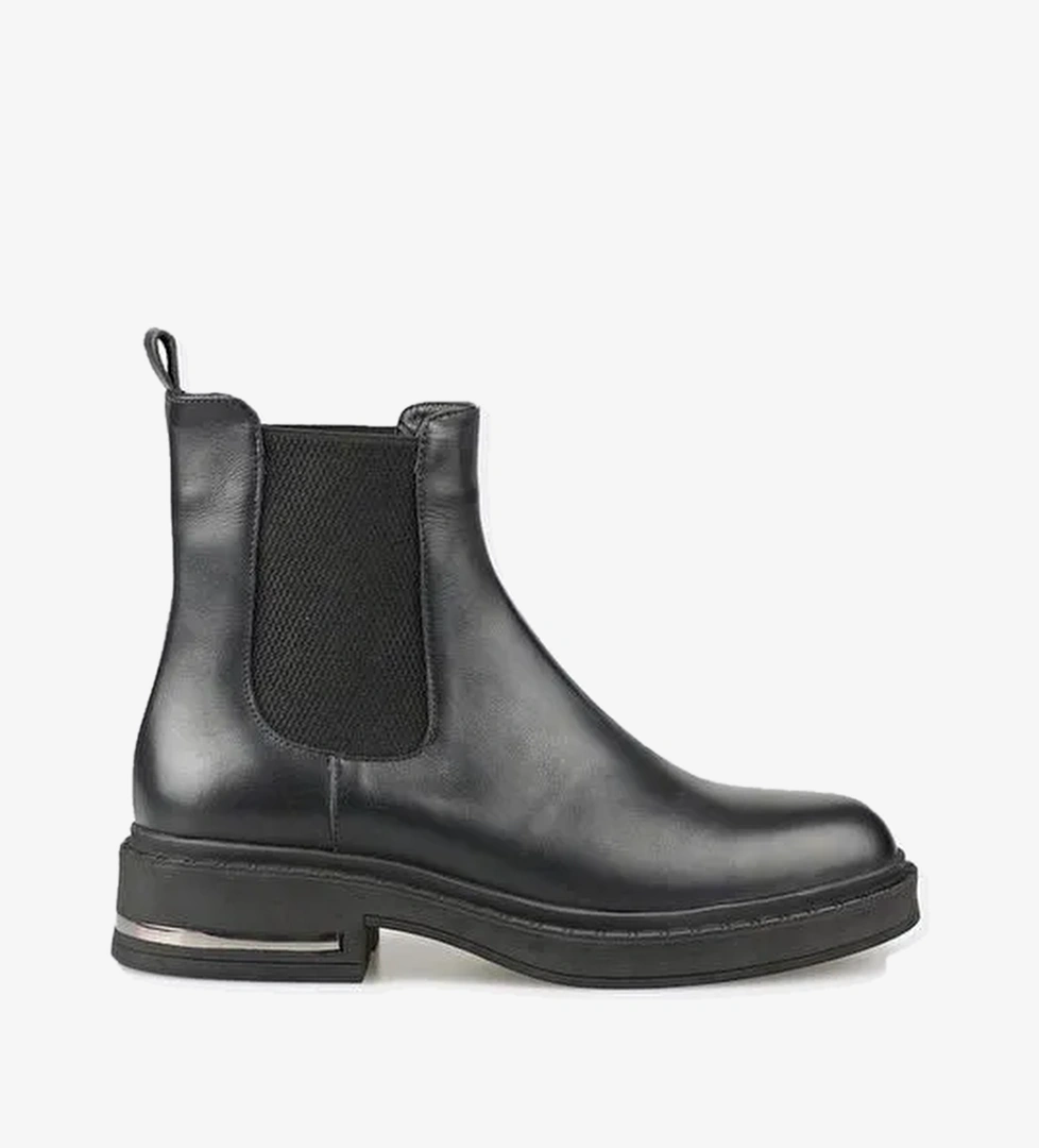 Siyah Deri Kadın Günlük Bot - Görsel 1