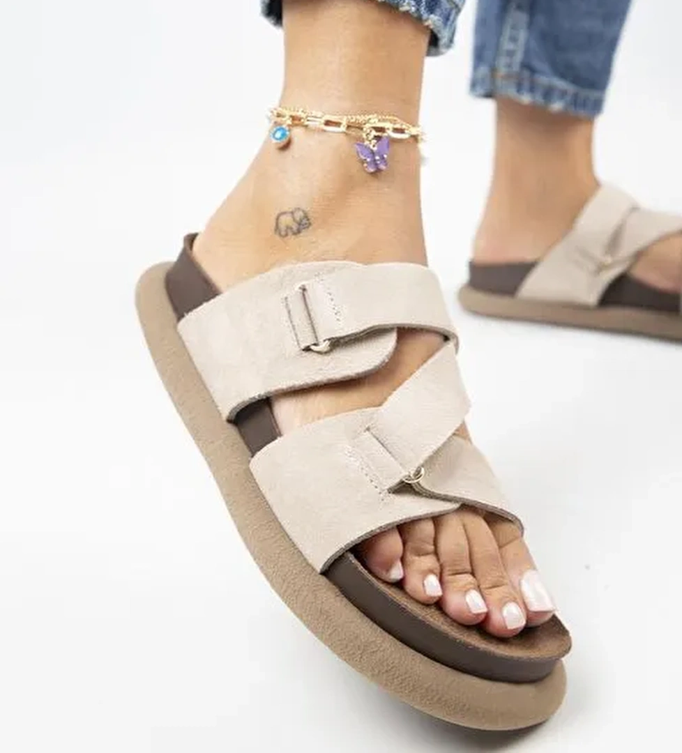 Manijero Bej Kadın Deri Terlik MNJ.131.01 - Görsel 1