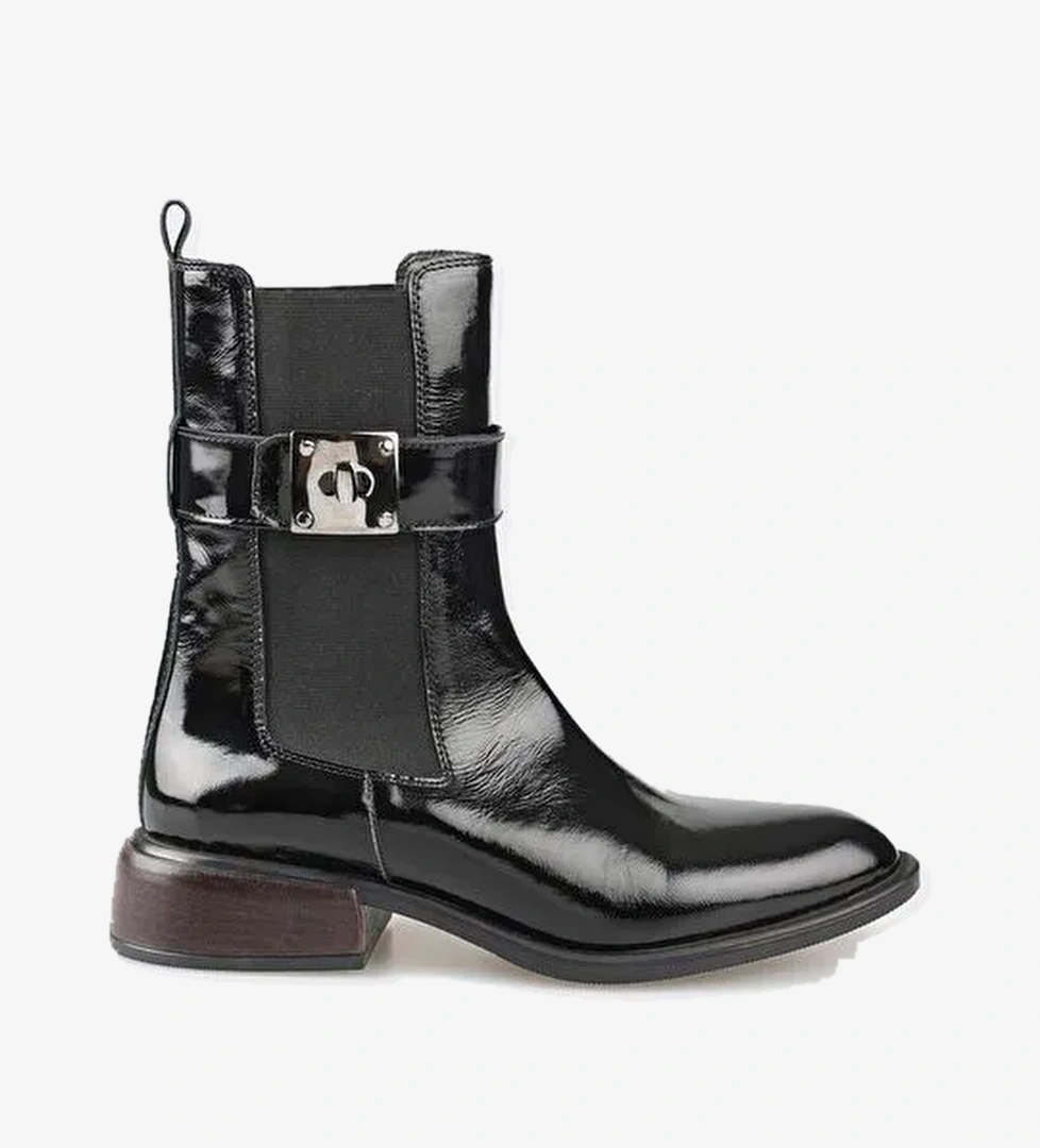 Siyah Deri Kadın Klasik Bot - Görsel 1