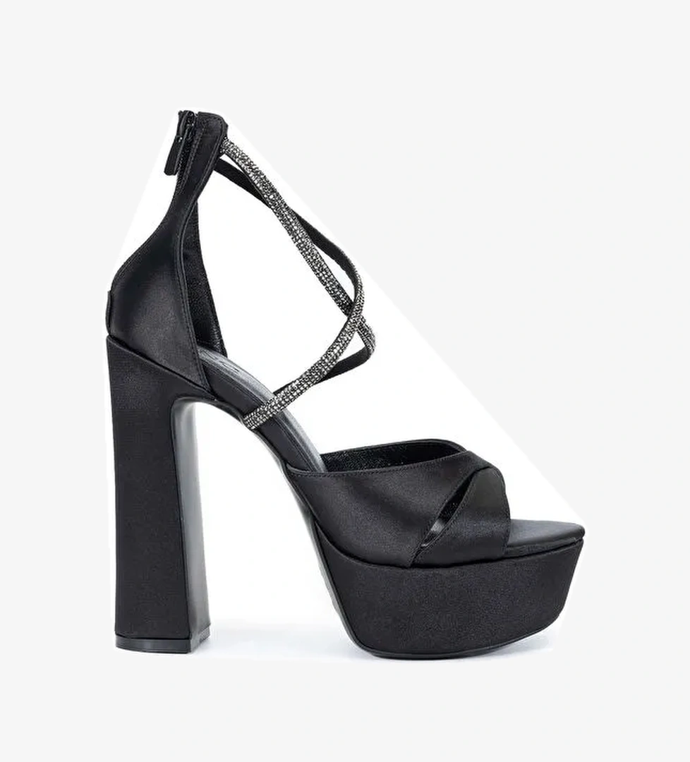 Tamer Tanca Kadın Hakiki Deri Siyah Saten Topuklu Ayakkabı - Görsel 1