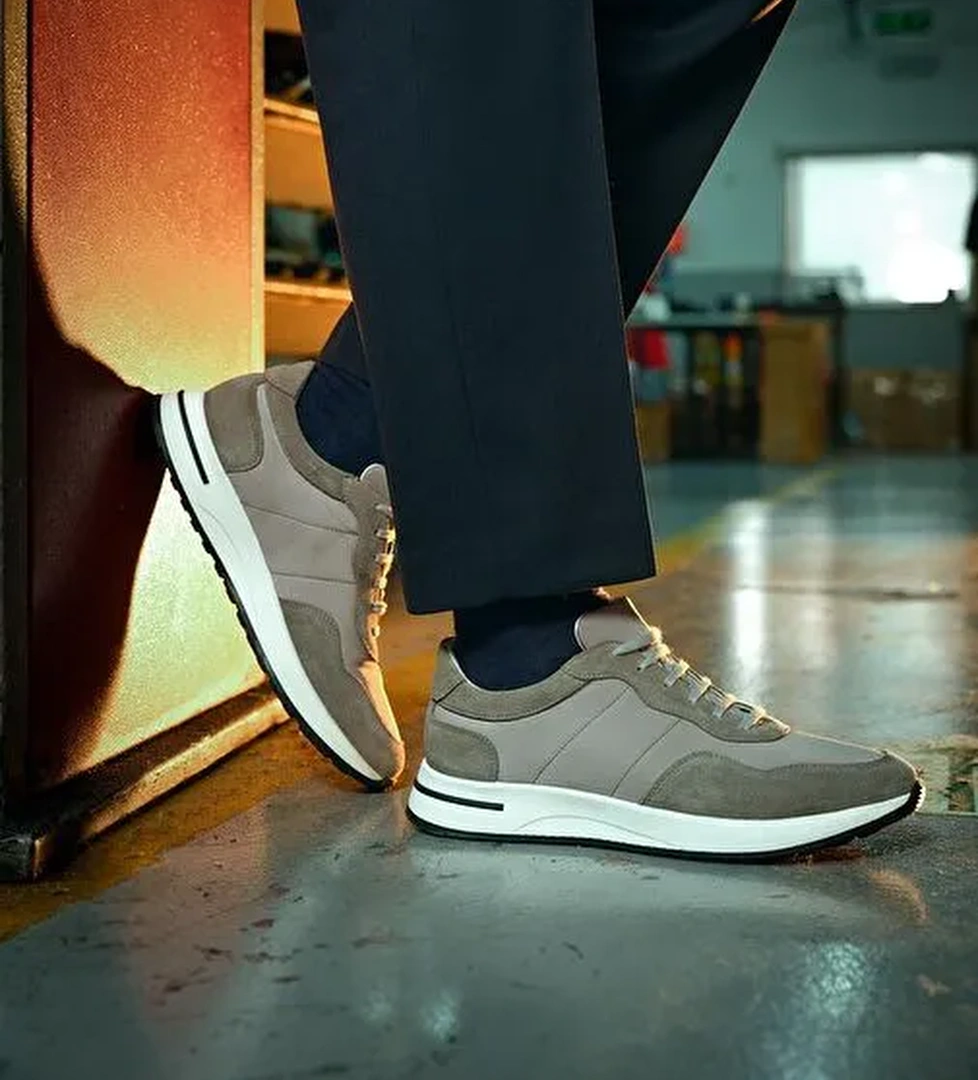 Hakiki Deri Gri Bağcıklı Erkek Spor Ayakkabı - Görsel 1