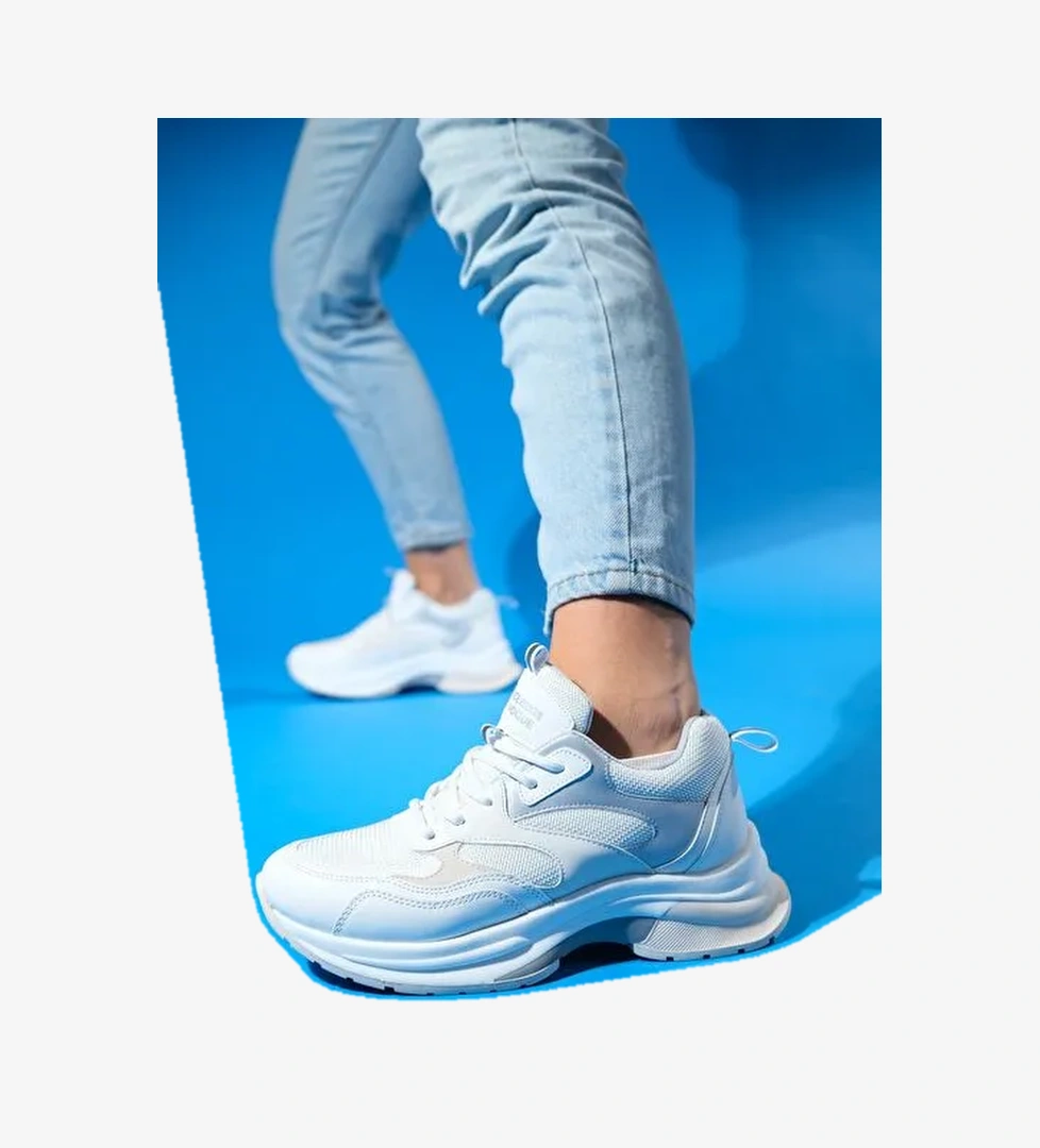 CROWN Beyaz Gri Bağcıklı Kadın Kalın Taban Spor Sneakers - Görsel 1