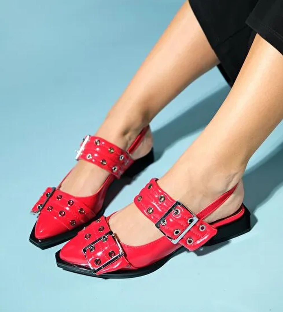 PALOMA Kırmızı Rugan Gümüş Tokalı Kadın Sandalet - Görsel 1