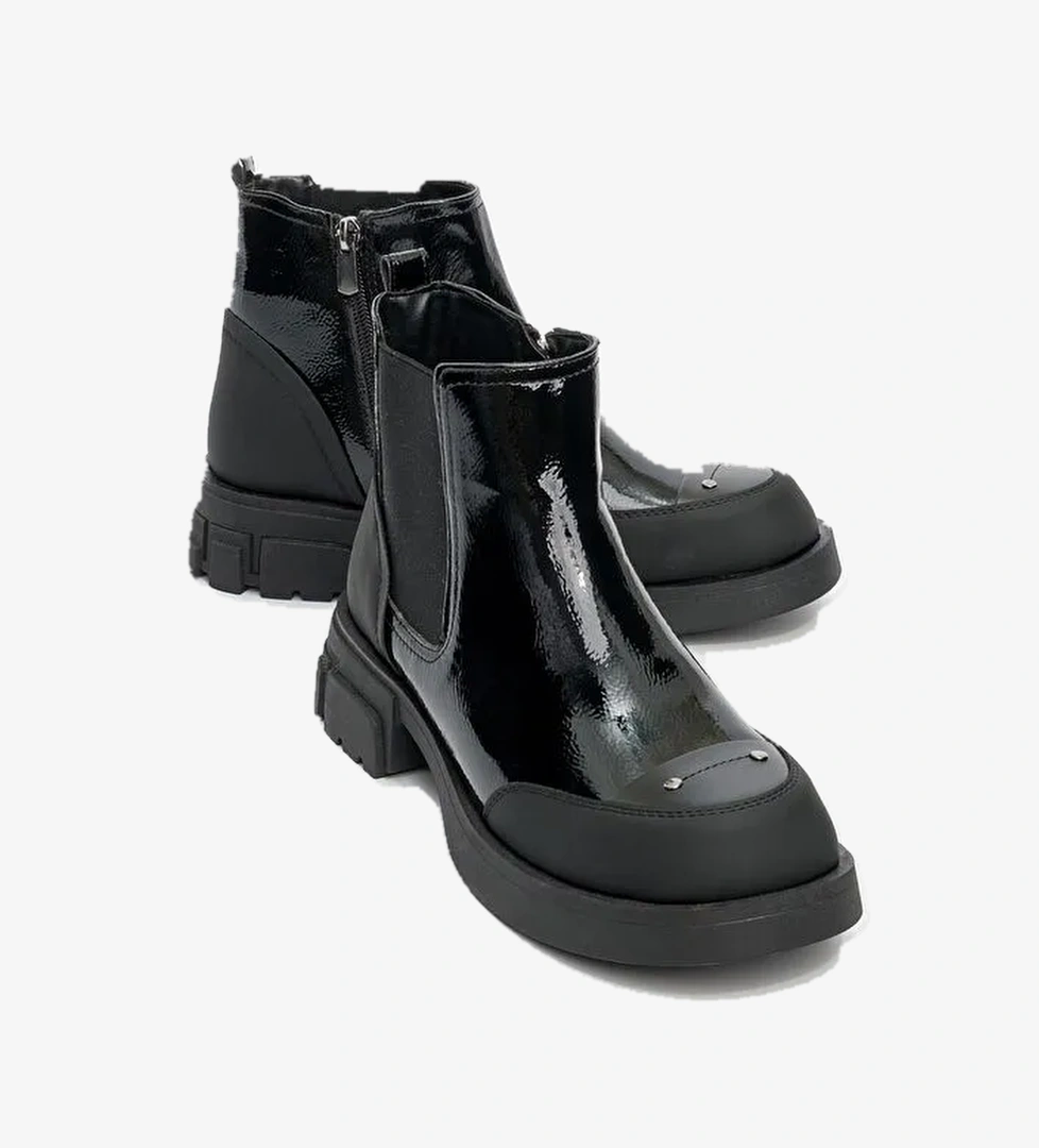 ALBİA Siyah Rugan Fermuarlı Lastikli Kadın Bot - Görsel 1