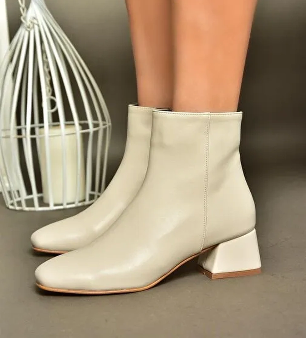 R654012409 Bej Kalın Topuklu Kadın Bot - Görsel 1