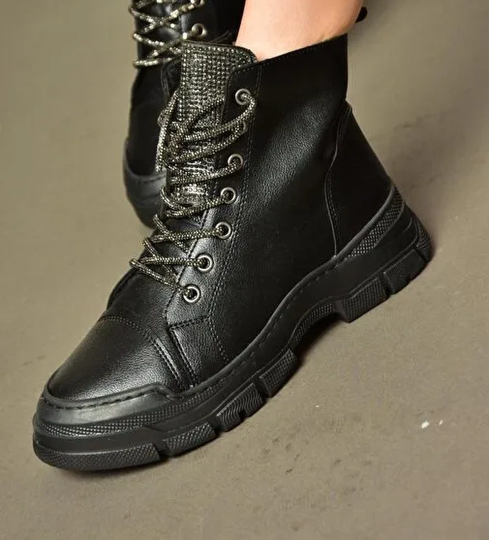 R602889909 Siyah Taş Detaylı Kadın Bot - Görsel 1