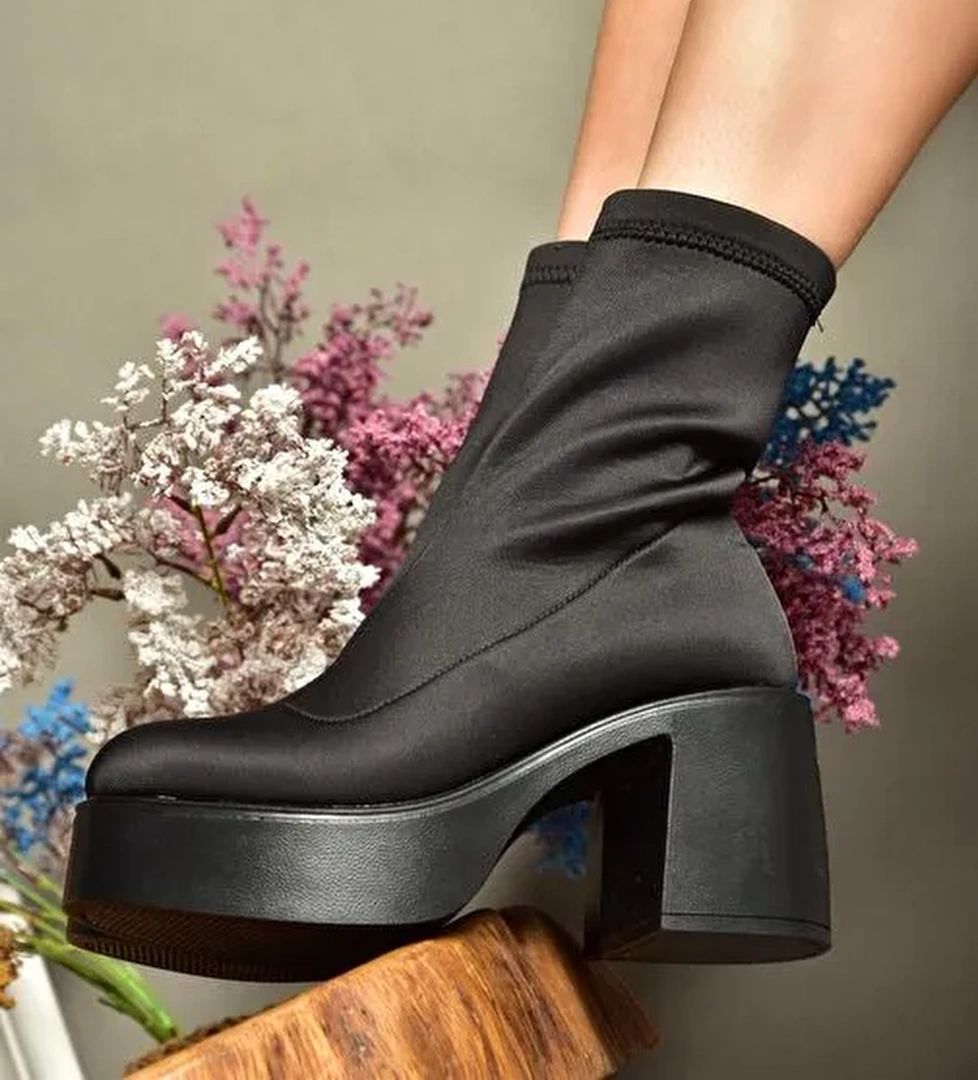 R404300004 Siyah Streç Kumaş Kalın Topuklu Kadın Bot - Görsel 1