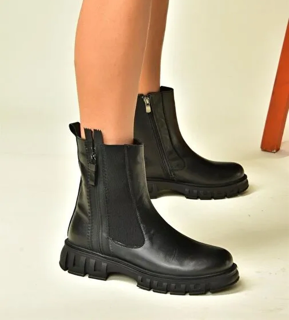 Siyah Hakiki Deri Günlük Kadın Postal Bot N555102703 - Görsel 1