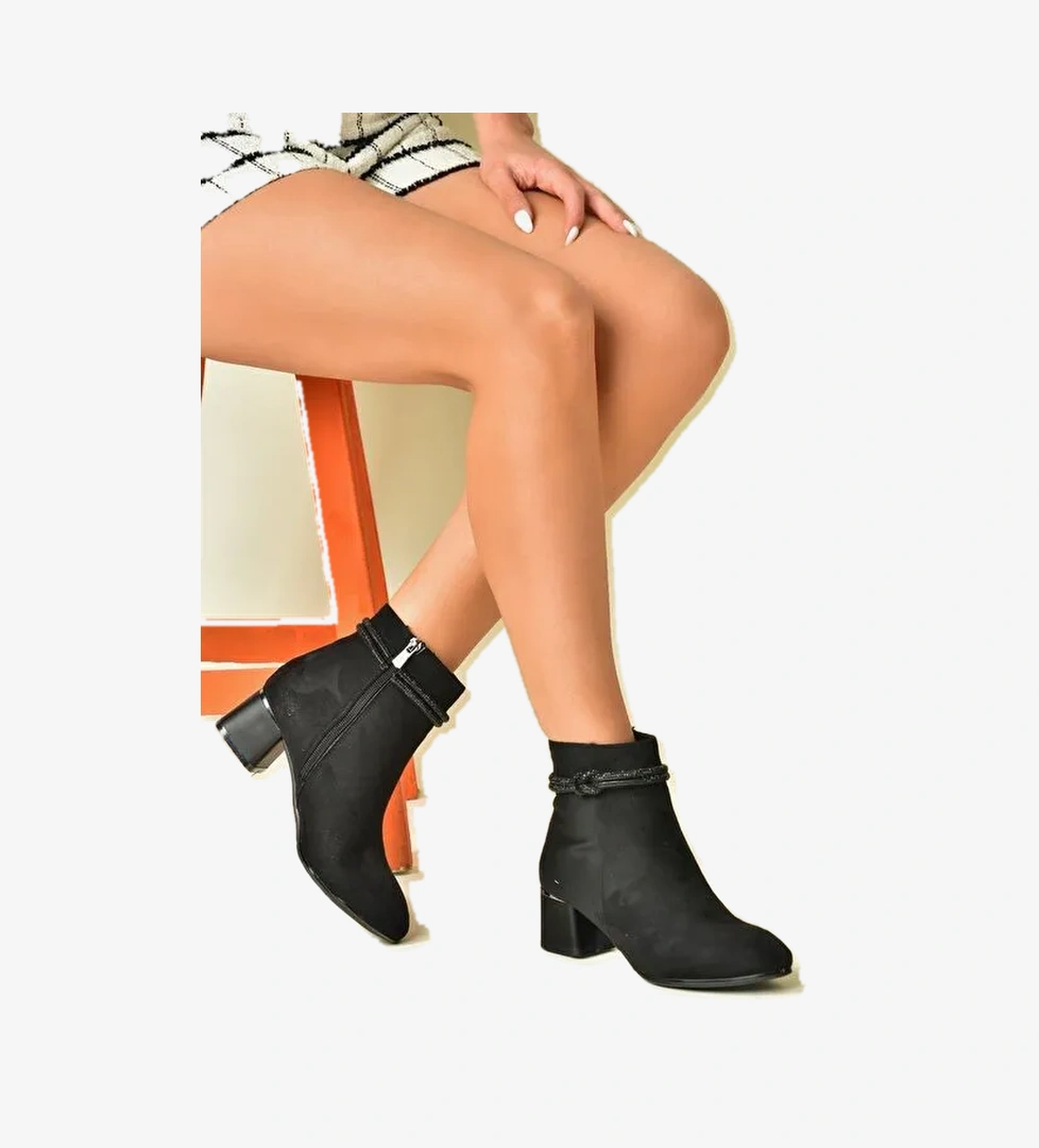 Siyah Süet Taş Detaylı Kalın Topuklu Kadın Bot N251035002 - Görsel 1