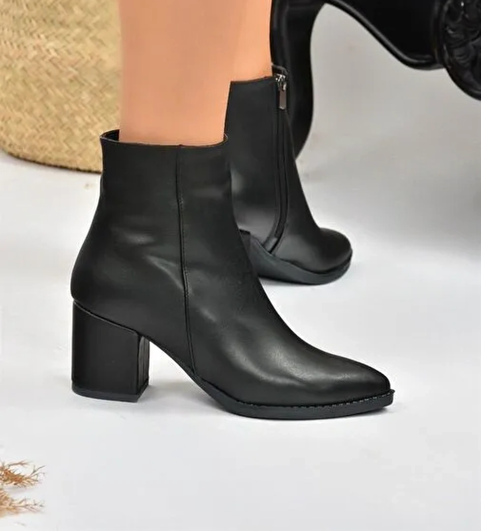 Siyah Kalın Topuklu Kadın Bot L251089309 - Görsel 1