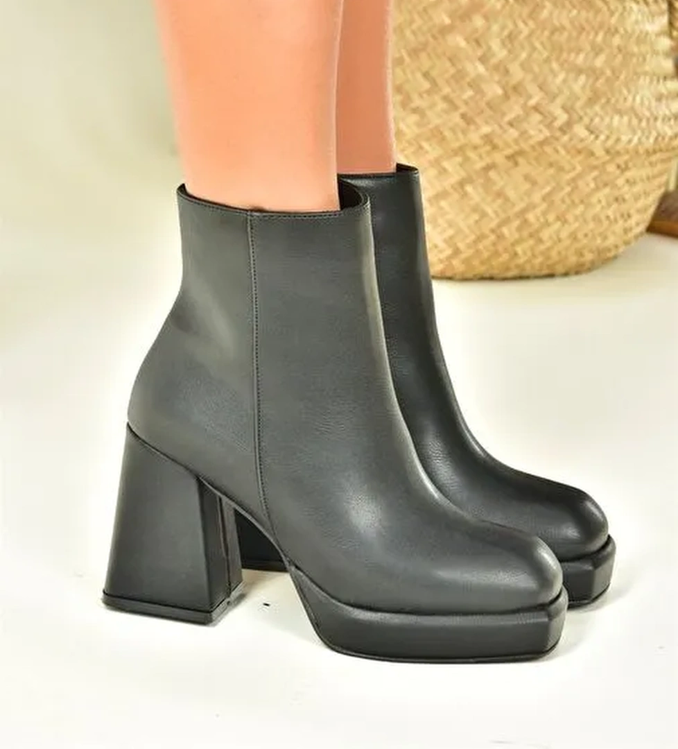 Siyah Platform Taban Kadın Bot N282190809 - Görsel 1