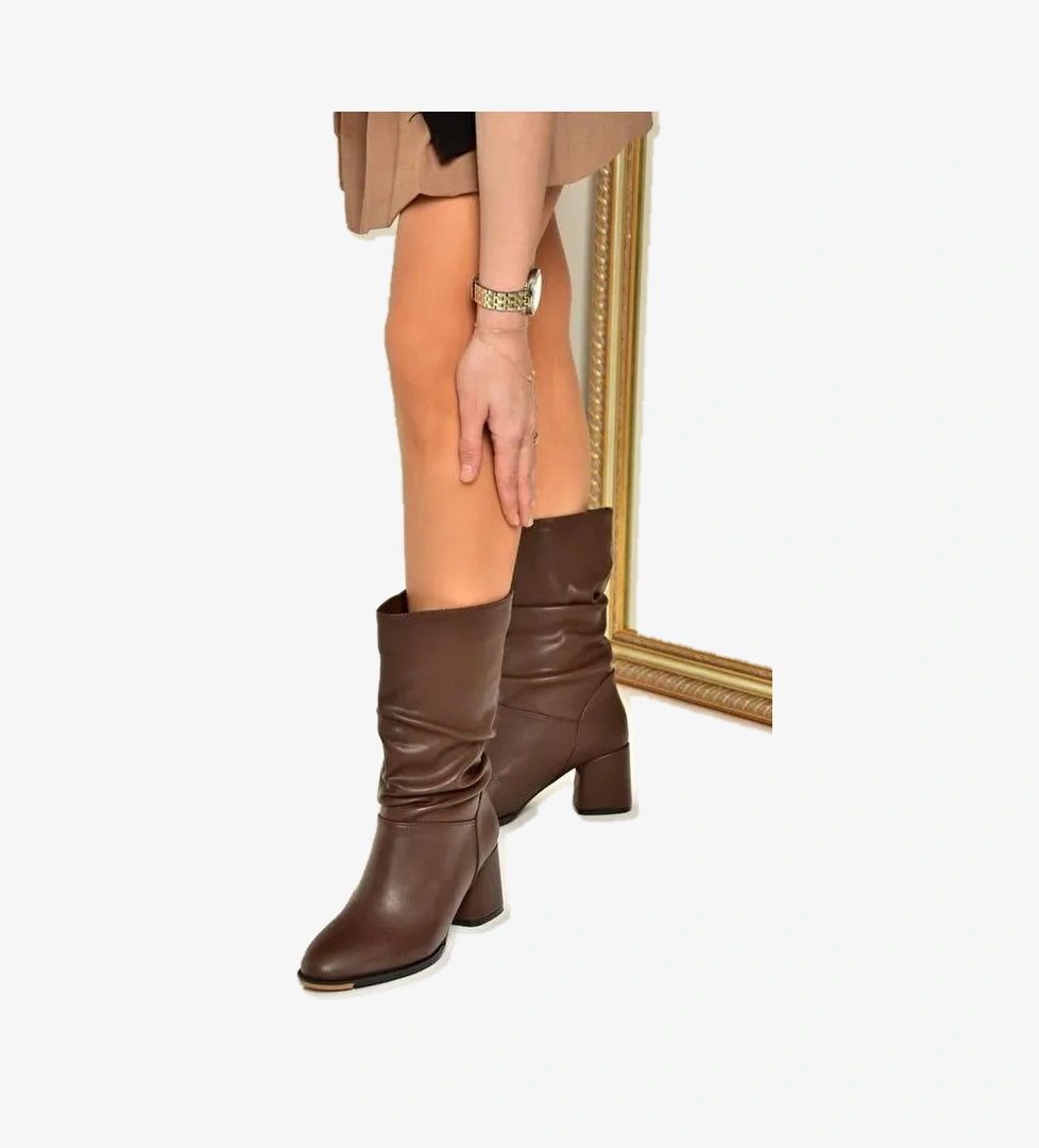 T848243009 Kahverengi Kalın Topuklu Kadın Bot - Görsel 1