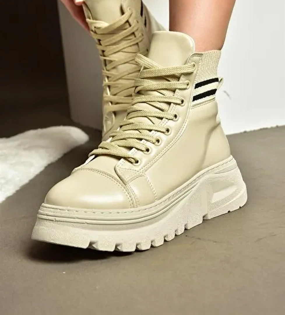 R250660009 Bej Kalın Tabanlı Kadın Bot - Görsel 1