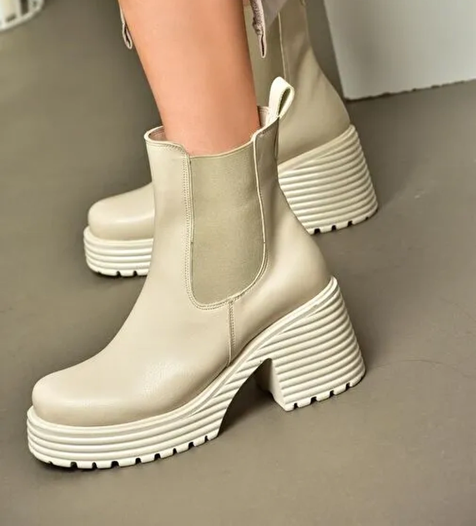 R996020009 Bej Kalın Topuklu Kadın Bot - Görsel 1