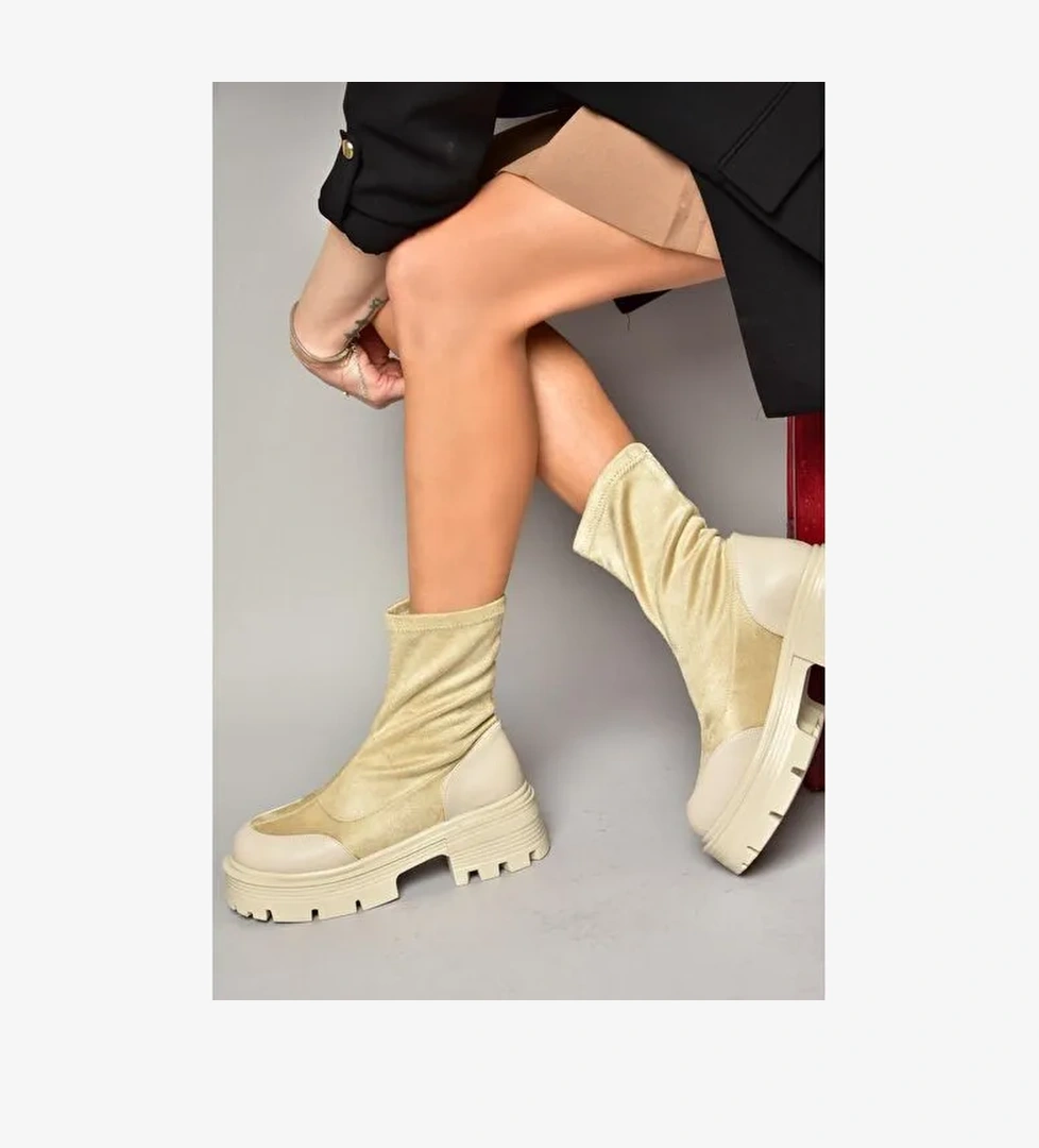 T267093702 Bej Süet Kalın Tabanlı Kadın Bot - Görsel 1