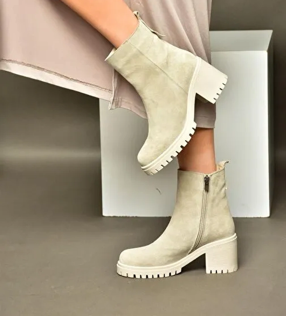 R654006502 Bej Hakiki Deri Süet Kalın Topuklu Kadın Bot - Görsel 1