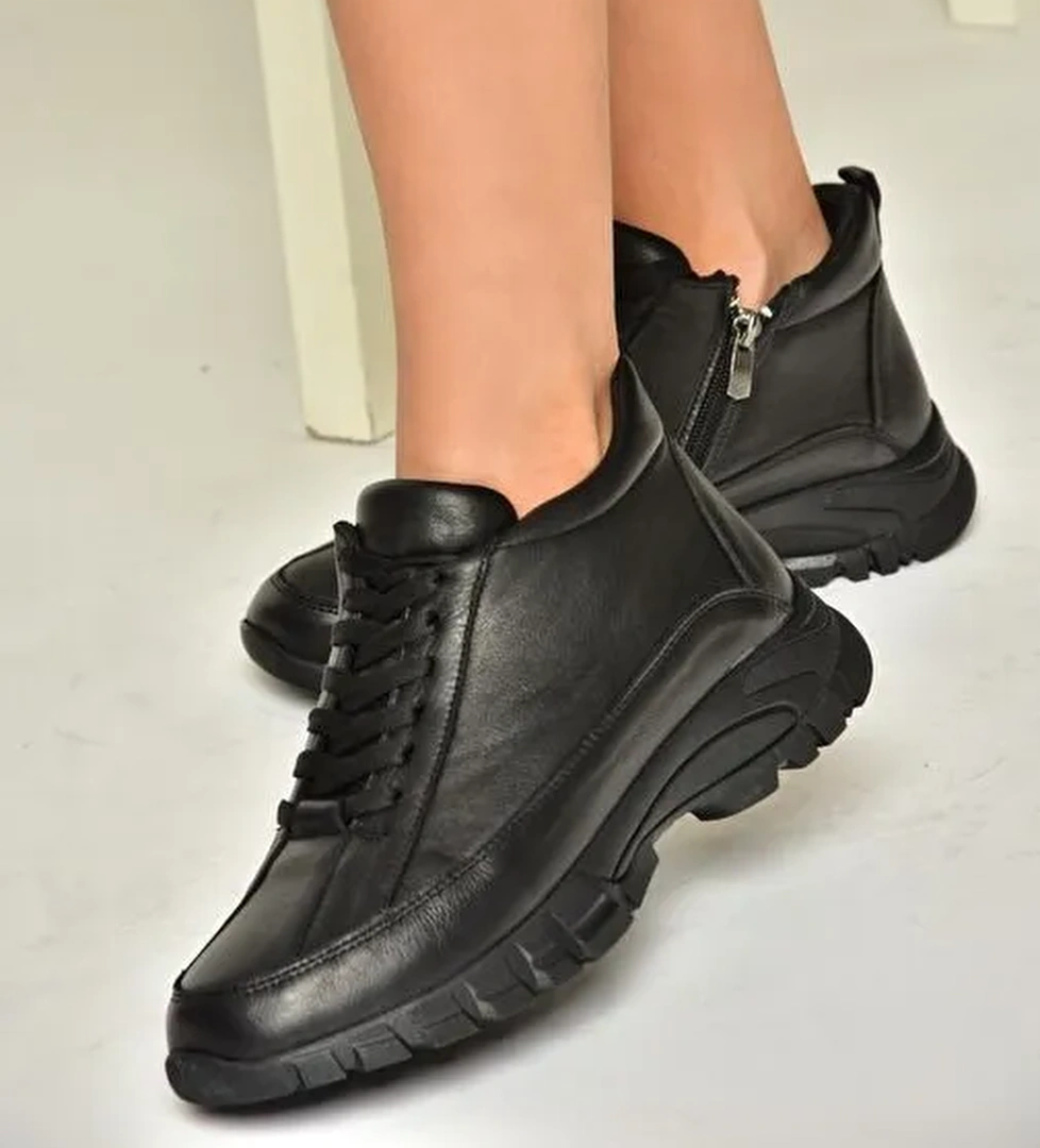 T555130203 Siyah Hakiki Deri Comfort Ortopedik Taban Kadın Bot - Görsel 1