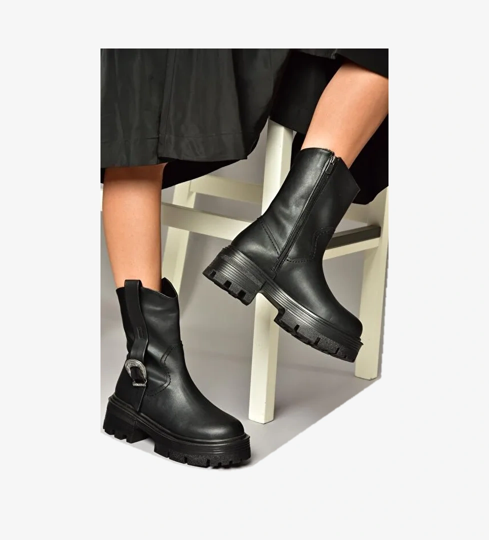 T267096409 Siyah Kalın Tabanlı Kadın Bot - Görsel 1