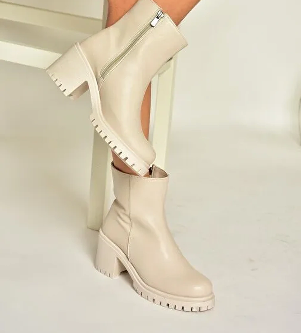 T726911109 Bej Kalın Topuklu Kadın Bot - Görsel 1