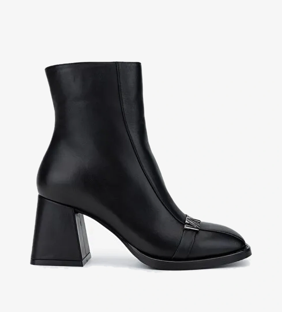 Valmenti Kadın . Siyah Deri Topuklu Bot - Görsel 1