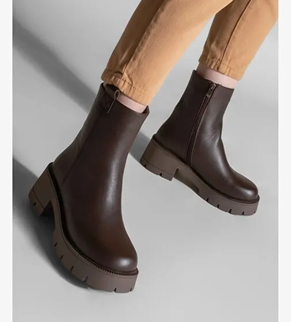 Kadın Hakiki Deri Günlük Bot Kalın Tırtıklı Taban Fesko Kahve - Görsel 1