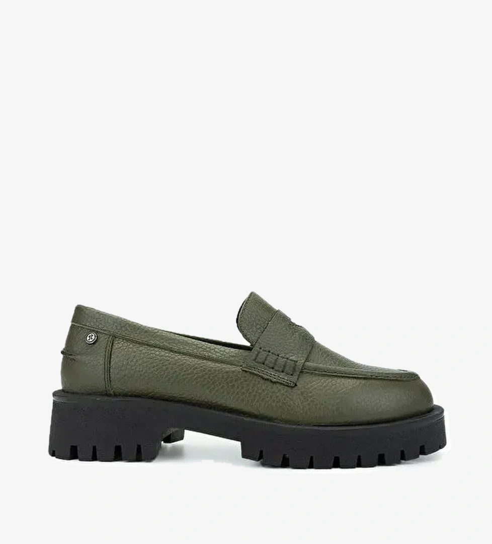 Tamer Tanca Siyah Kadın Rugan Loafer 1054 04 BN AYK SK24-25 - Görsel 1