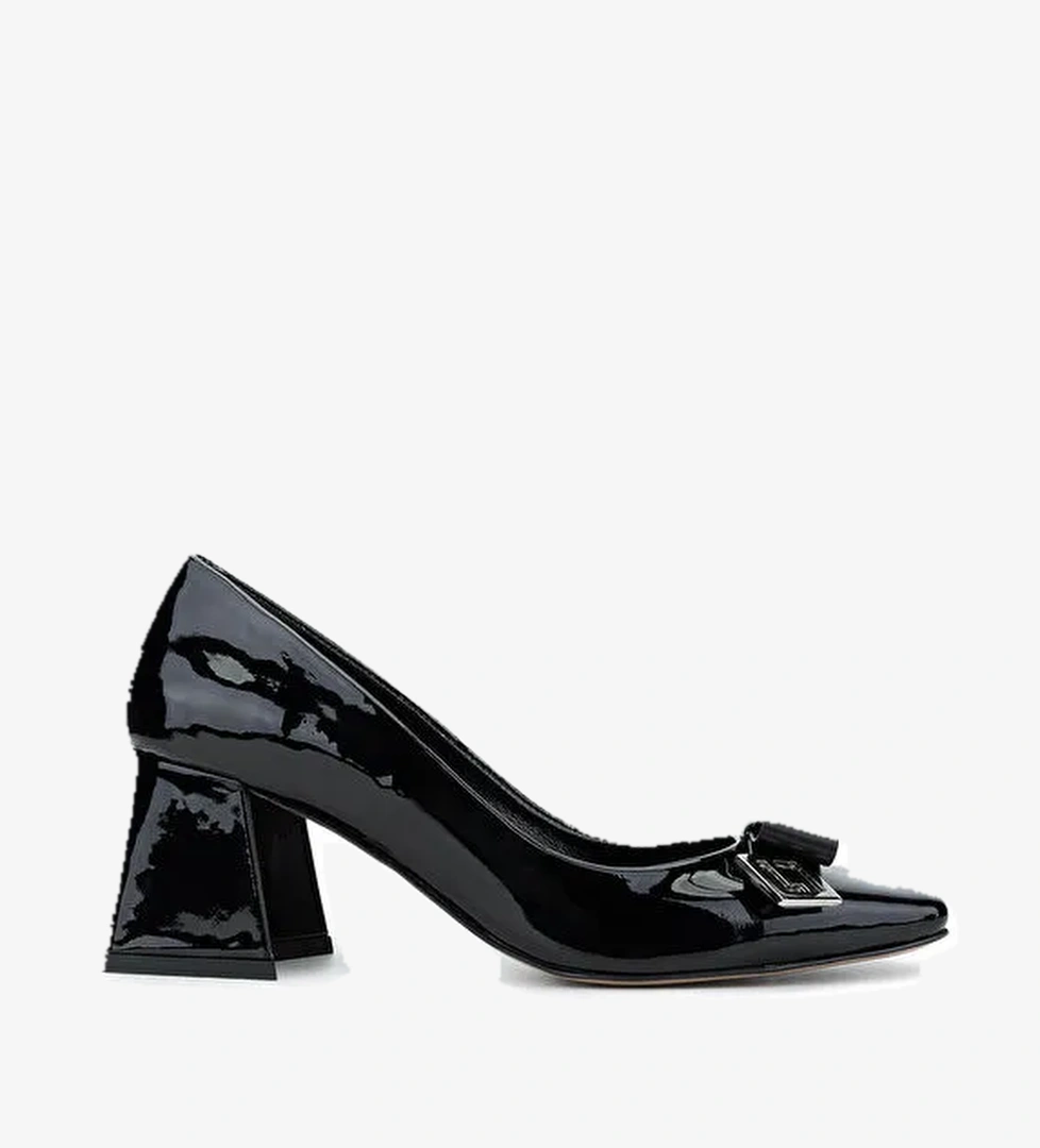 Tamer Tanca Siyah Kadın Deri Topuklu Ayakkabı 22 5022 BN AYK SK24-25 - Görsel 1