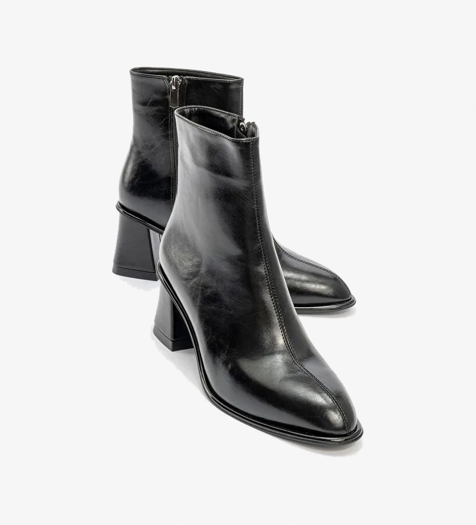 ALBA Siyah Cilt Kadın Kalın Topuklu Bot - Görsel 1